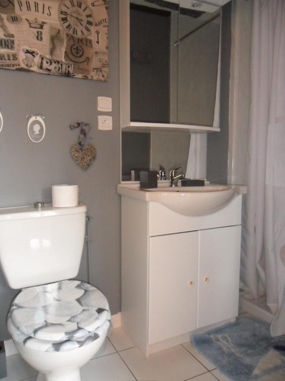 Gite Hotel Chambre D' Hotes Et Roulottes Et Du Ternois Saint-Pol-sur-Ternoise Oda fotoğraf